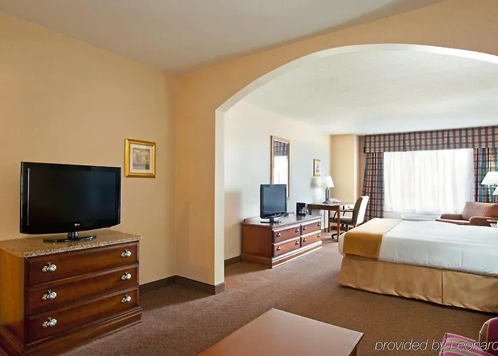 Hotel Express By Ihg